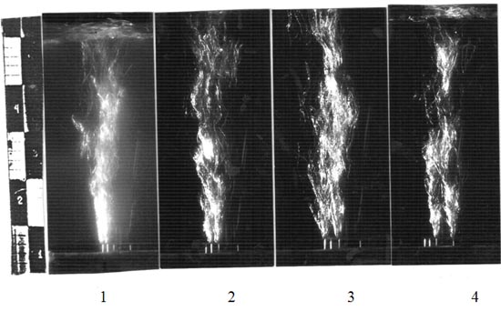 Особенности истечения двух газовых струй в зависимости от расстояния между вертикальными каналами